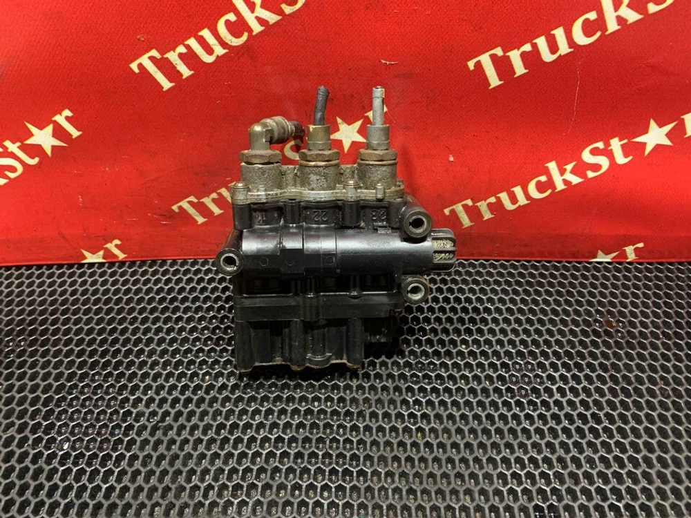 Кран уровня пола главный 2017г.