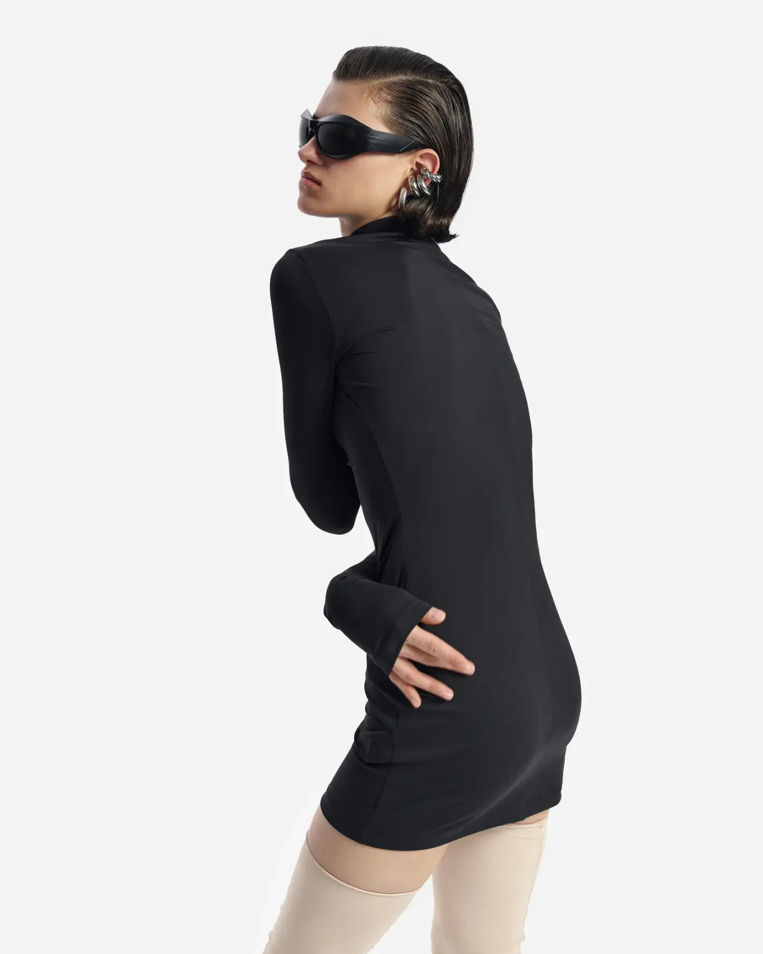 Платье-перчатка