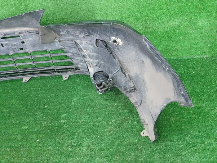 Бампер передний Toyota Camry xv70 (20-н.в) В сборе