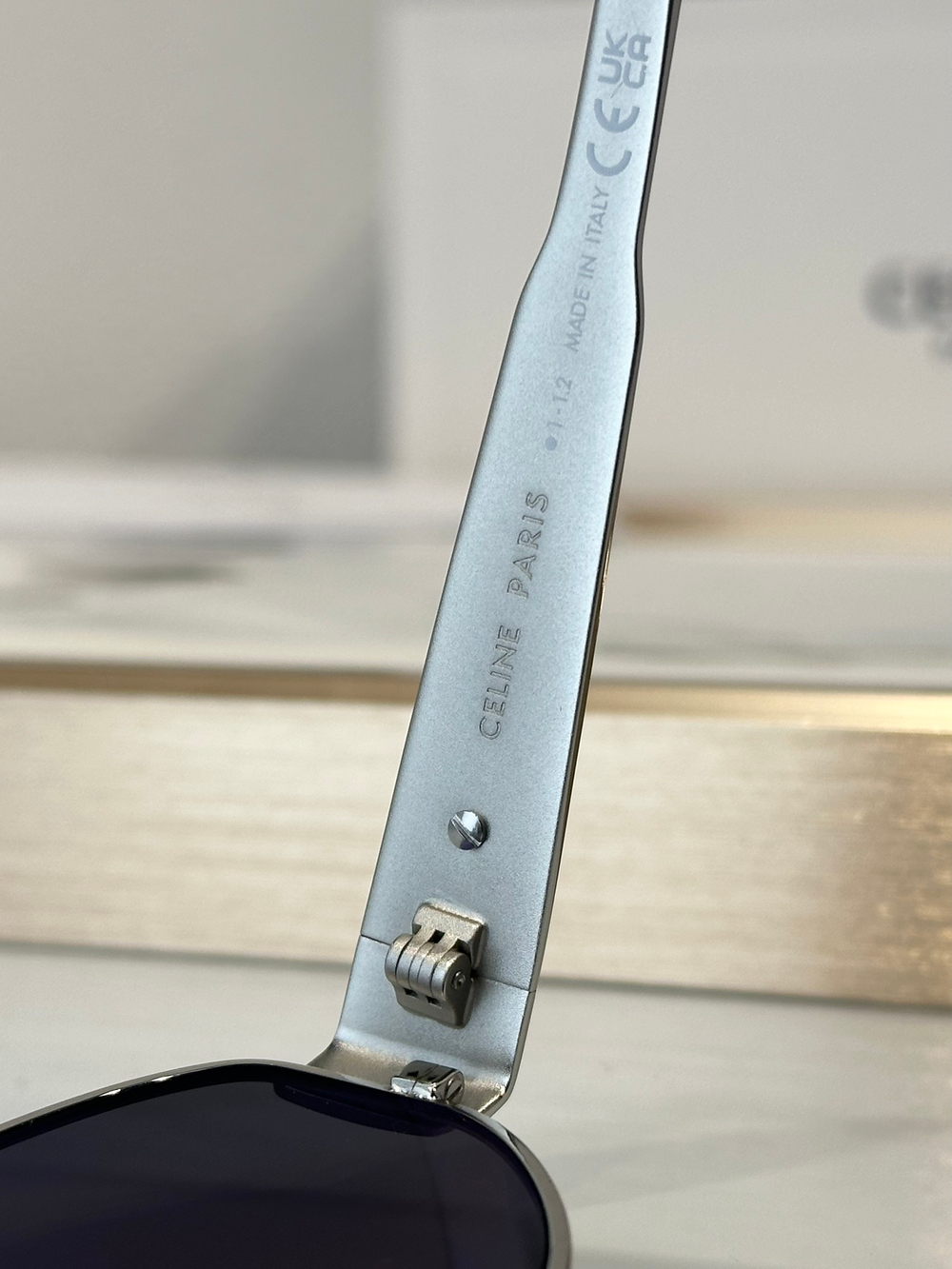 Солнцезащитные очки