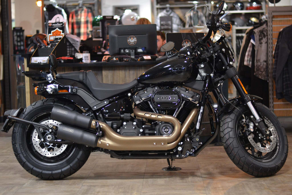 Fat Bob 114 (Fxfbs), Softail, Harley-Davidson 2020 Vivid Black customized
