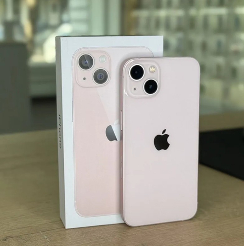 iPhone 13, 128 ГБ б/у