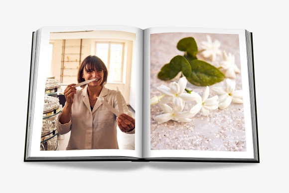 Книгa Assouline Louis Vuitton Manufactures