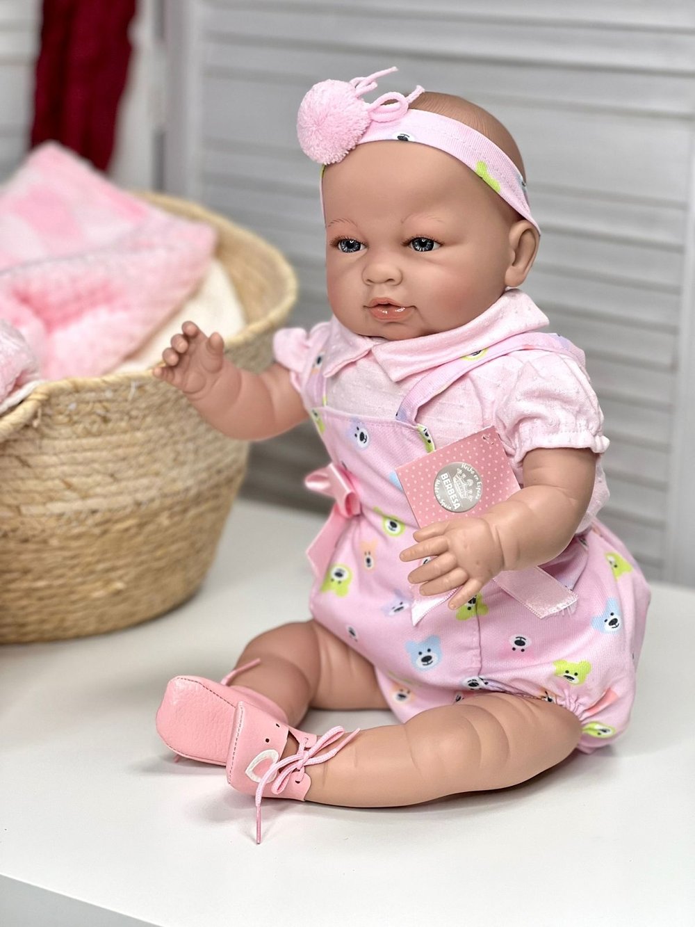 Кукла Berbesa мягконабивная 50см SARA (5213S)