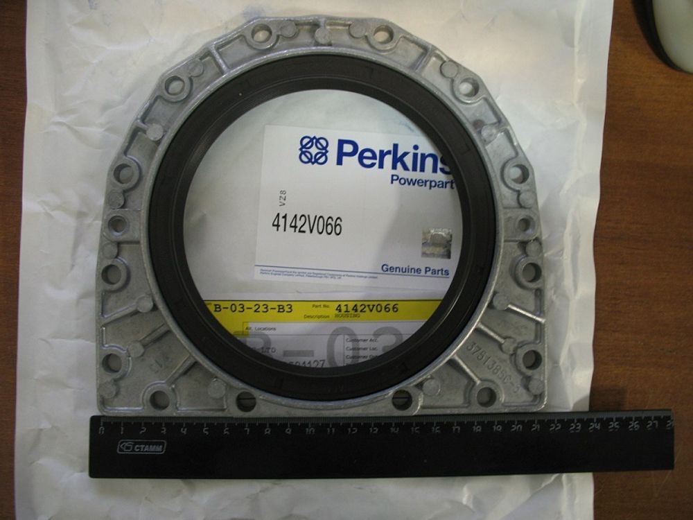 Сальник коленчатого вала задний в/сборе с корпусом / HOUSING АРТ: 4142V066 Сальник коленчатого вала задний в/сборе с корпусом / HOUSING АРТ: 4142V066