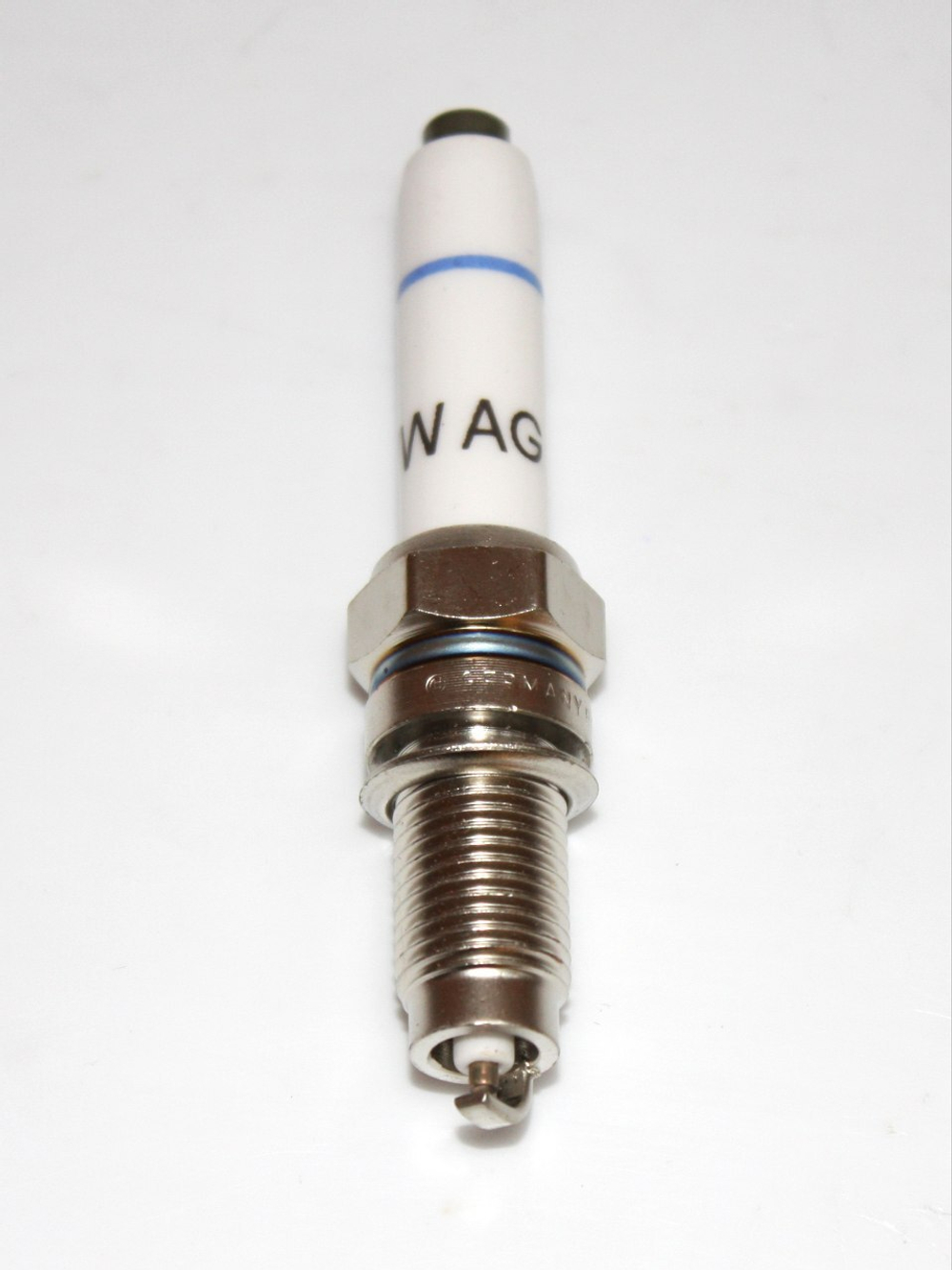 Свеча зажигания (1 шт.) 04C905616 для Volkswagen Polo