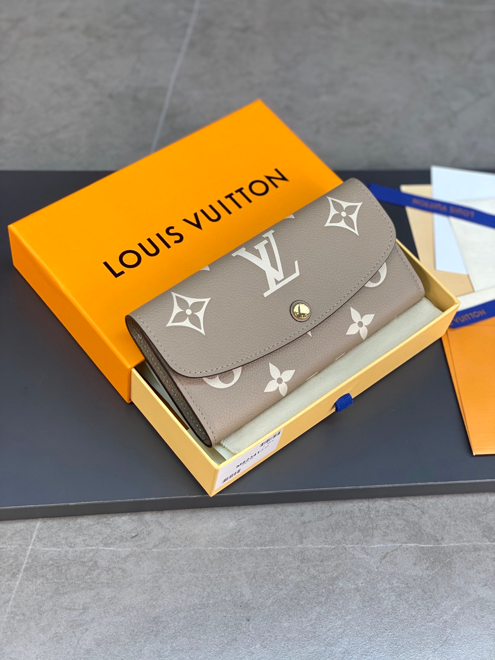 Louis Vuitton Emilie Wallet