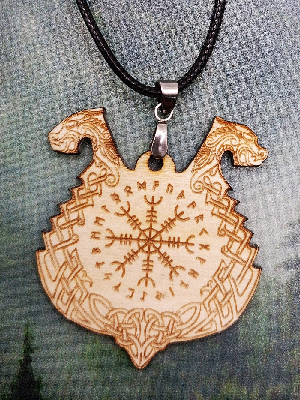 Кулон Вегвизир