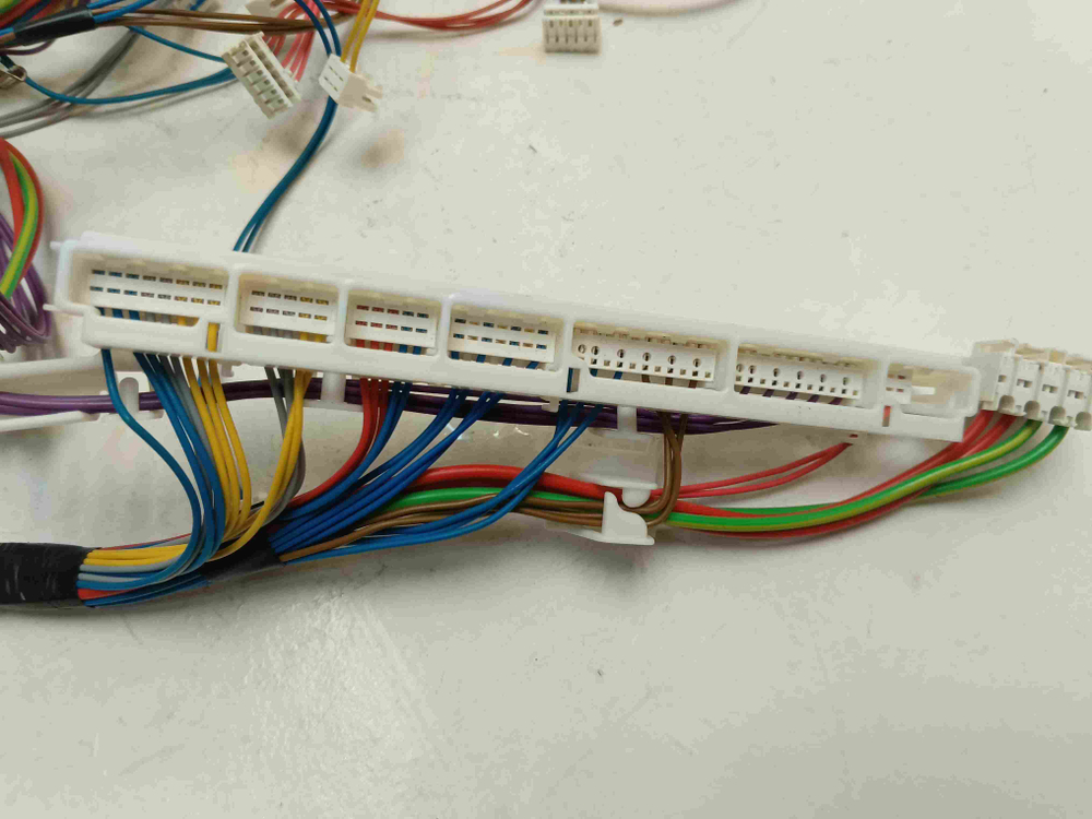 SMV24AX01R/48 ктп25 Комплект проводов для посудомоечной машины Bosch SMV24AX01R/48 б/у