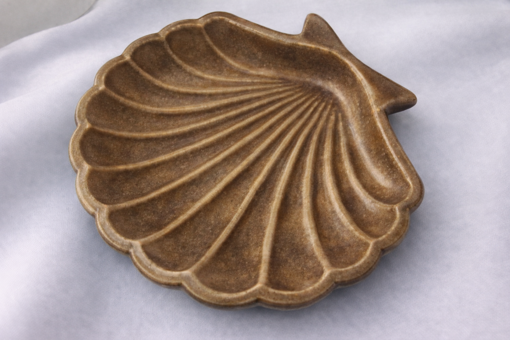 Металлический серебристый