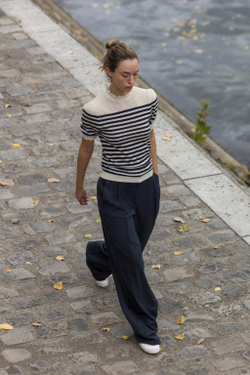 ZARA ПОЛОСАТЫЙ ТРИКОТАЖНЫЙ ТОП С ОБОРКАМИ, ПОЛОСКИ