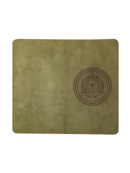 Фото функционального кошелька Всевидящее Око из зеленого нубука, вид сзади.