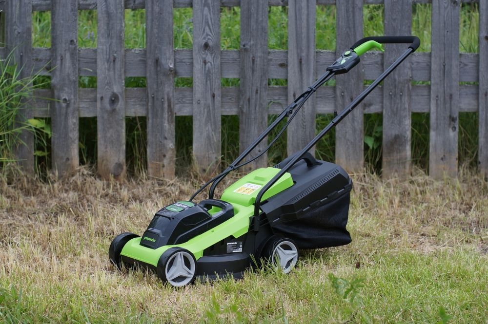 Аккумуляторная газонокосилка Greenworks G24LM32K2, 2509607, 24v, 32 см, в комплекте с АКБ 2 А·ч и ЗУ