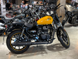 Royal Enfield Meteor 350 Fireball Yellow