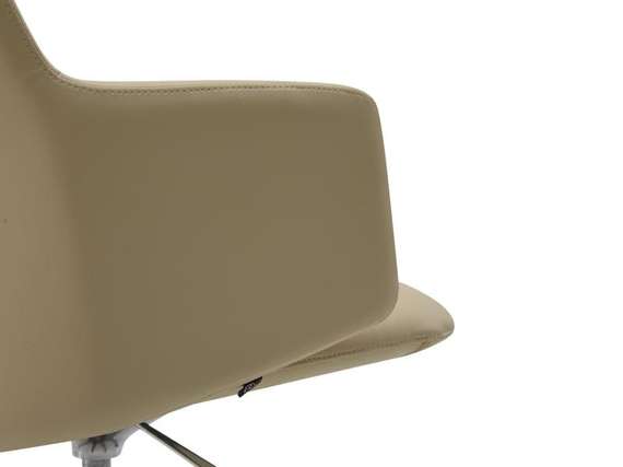 Кресло Ivo B2416 Бежевый