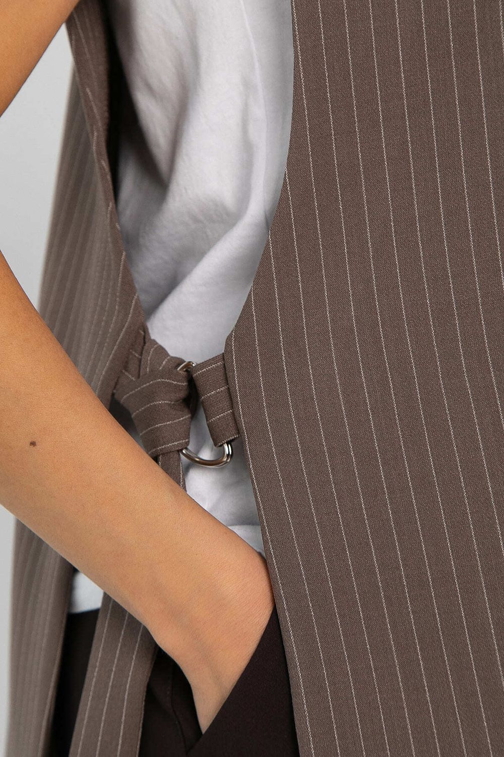 Жилет Рабочий день (кофе) Б14214-4М LT Collection