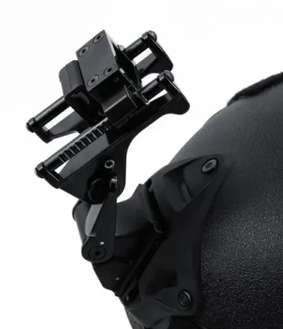 Крепление на каску металл