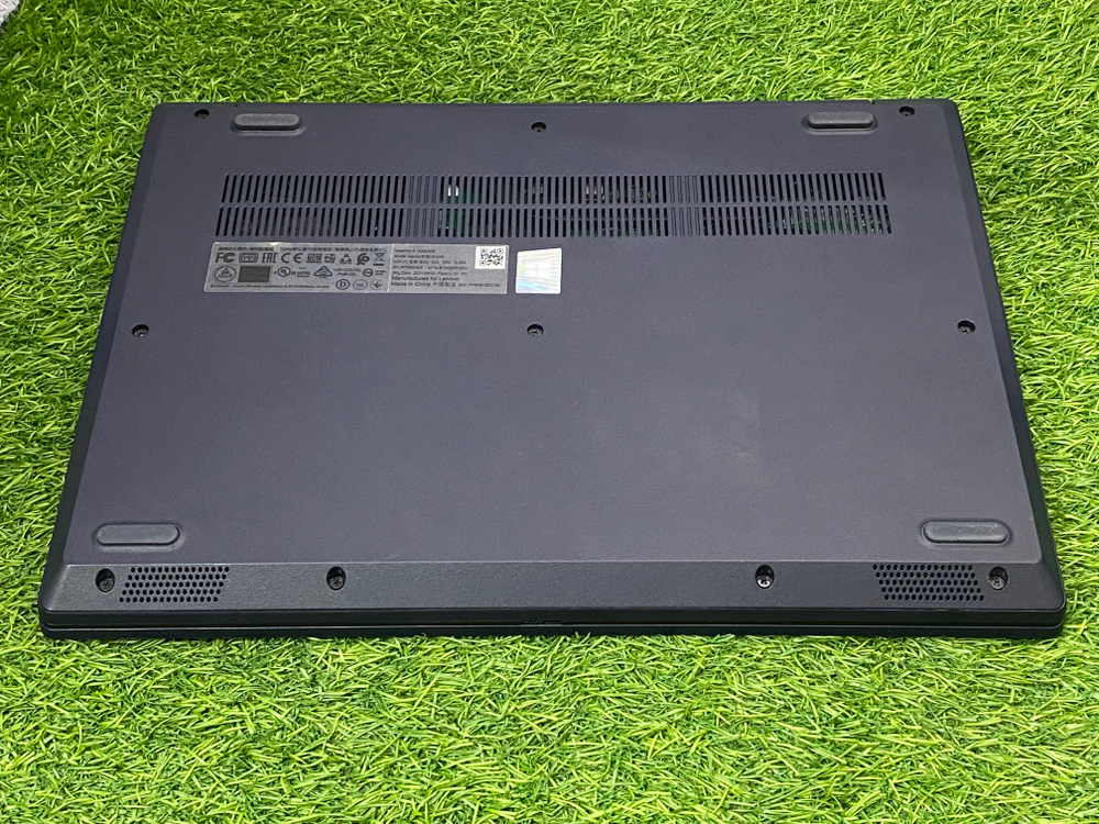 Ноутбук Lenovo 14' R5 3500U/Vega 8/12GB/256GB/ IdeaPad 3 14ADA05[81W000FXRU]/Windows 11