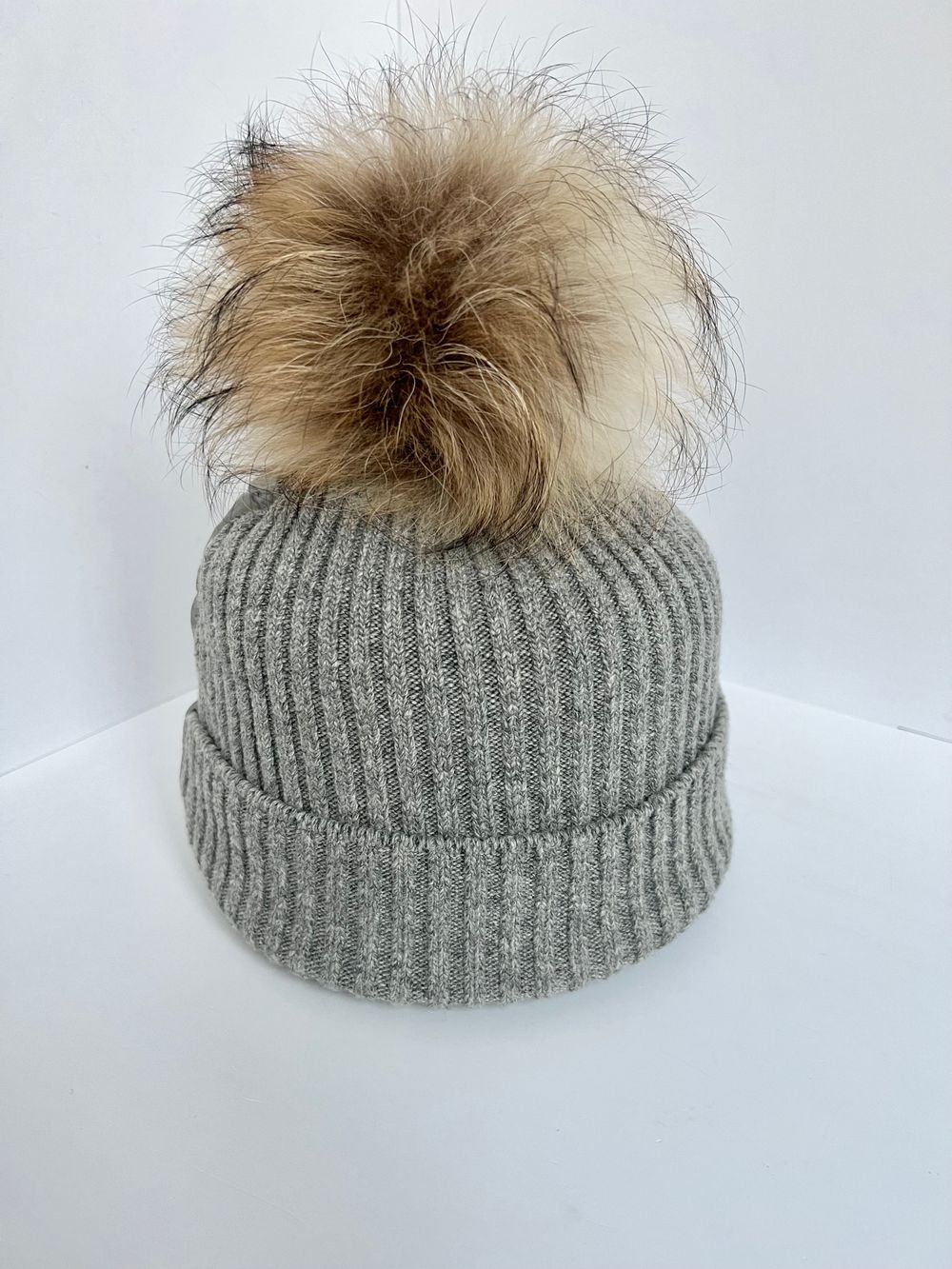 Зимняя шапка Herno на 8 лет