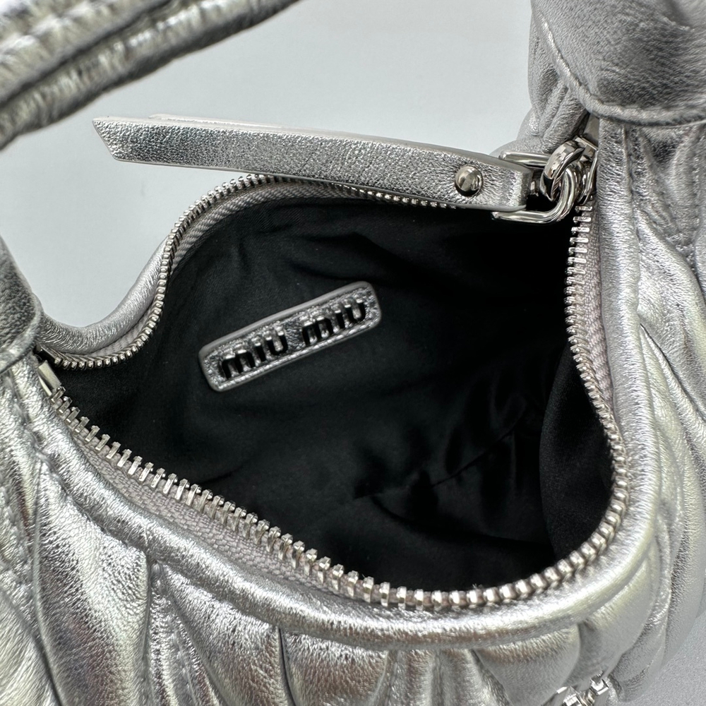 Miu Miu Wander Hobo Bag 17 cm