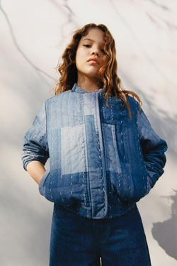 ZARA БОМБЕР ПЭЧВОРК, СИНИЙ/ИНДИГО