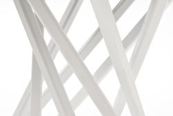 "Сантьяго" журнальный стол из HPL круглый Ø40 H55, каркас из стали белый, цвет столешницы "молочный"