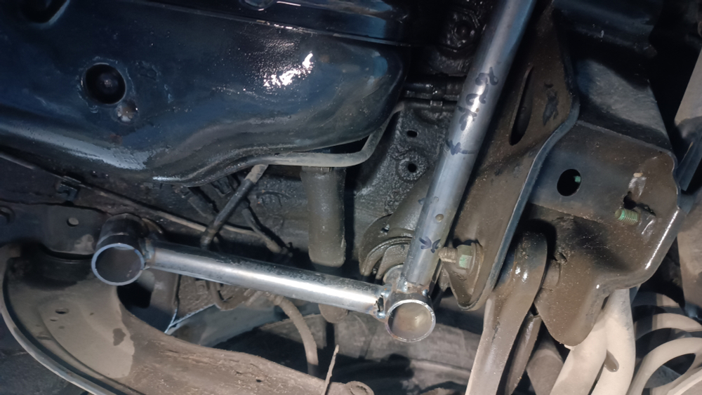 Распорка задняя нижняя спереди Souest S07 с полным приводом (ПОД ЗАКАЗ)