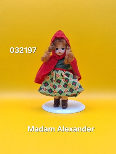 Коллекционная кукла Madame Alexander McDonalds 032197
