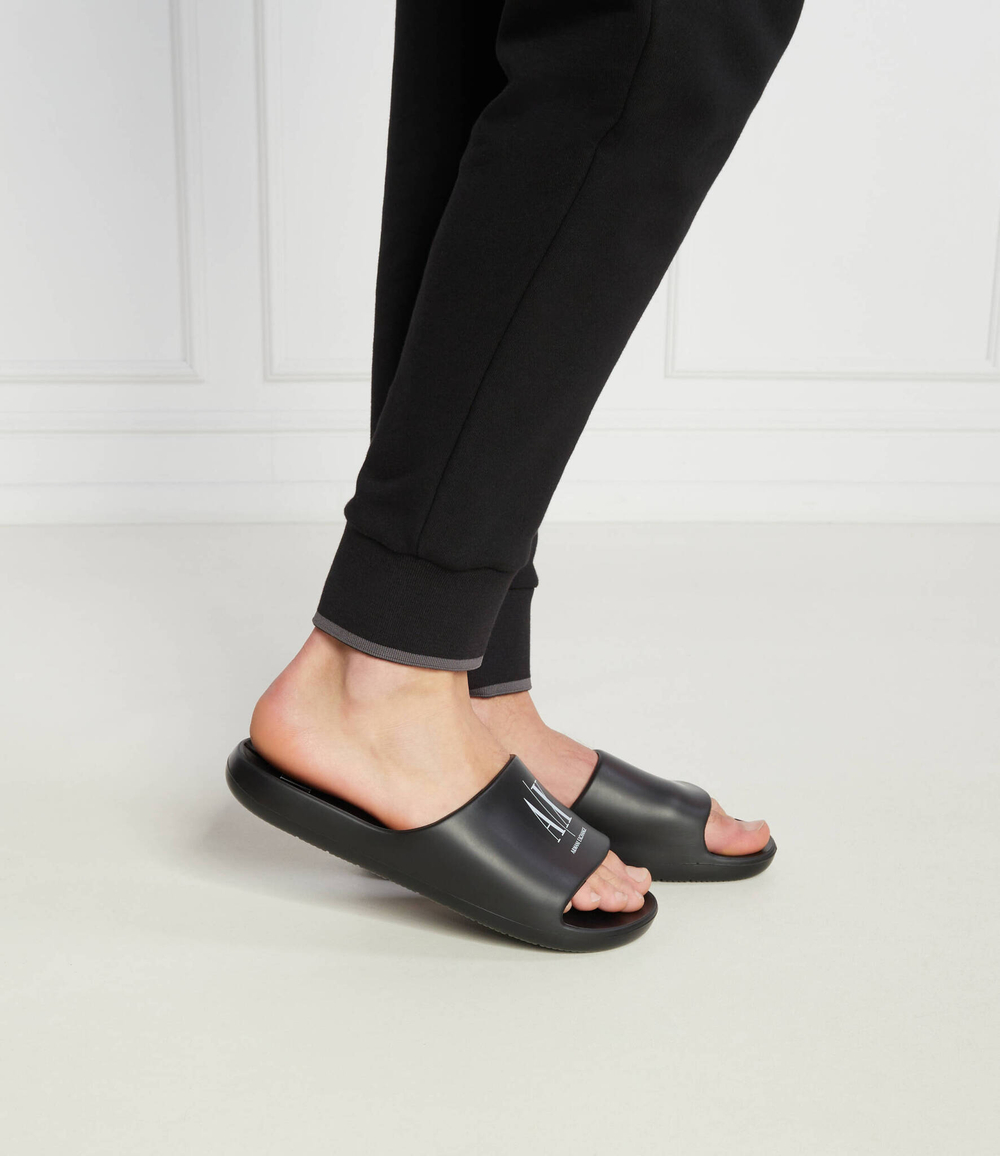 Шлепанцы Armani Exchange - черный(XUP012 XV675)