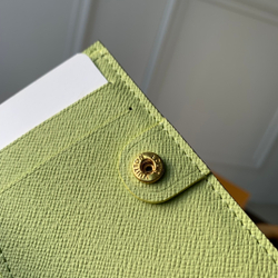 Louis Vuitton Lisa Wallet