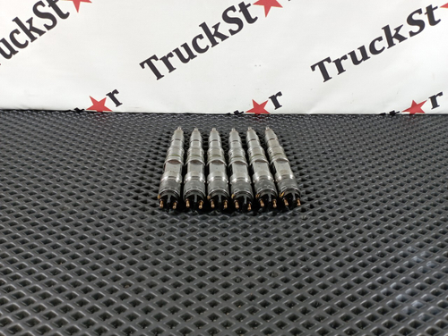 Комплект форсунок топливных D2066