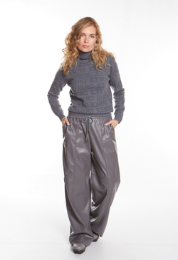 СВИТЕР С ВОРОТНИКОМ-СТОЙКОЙ