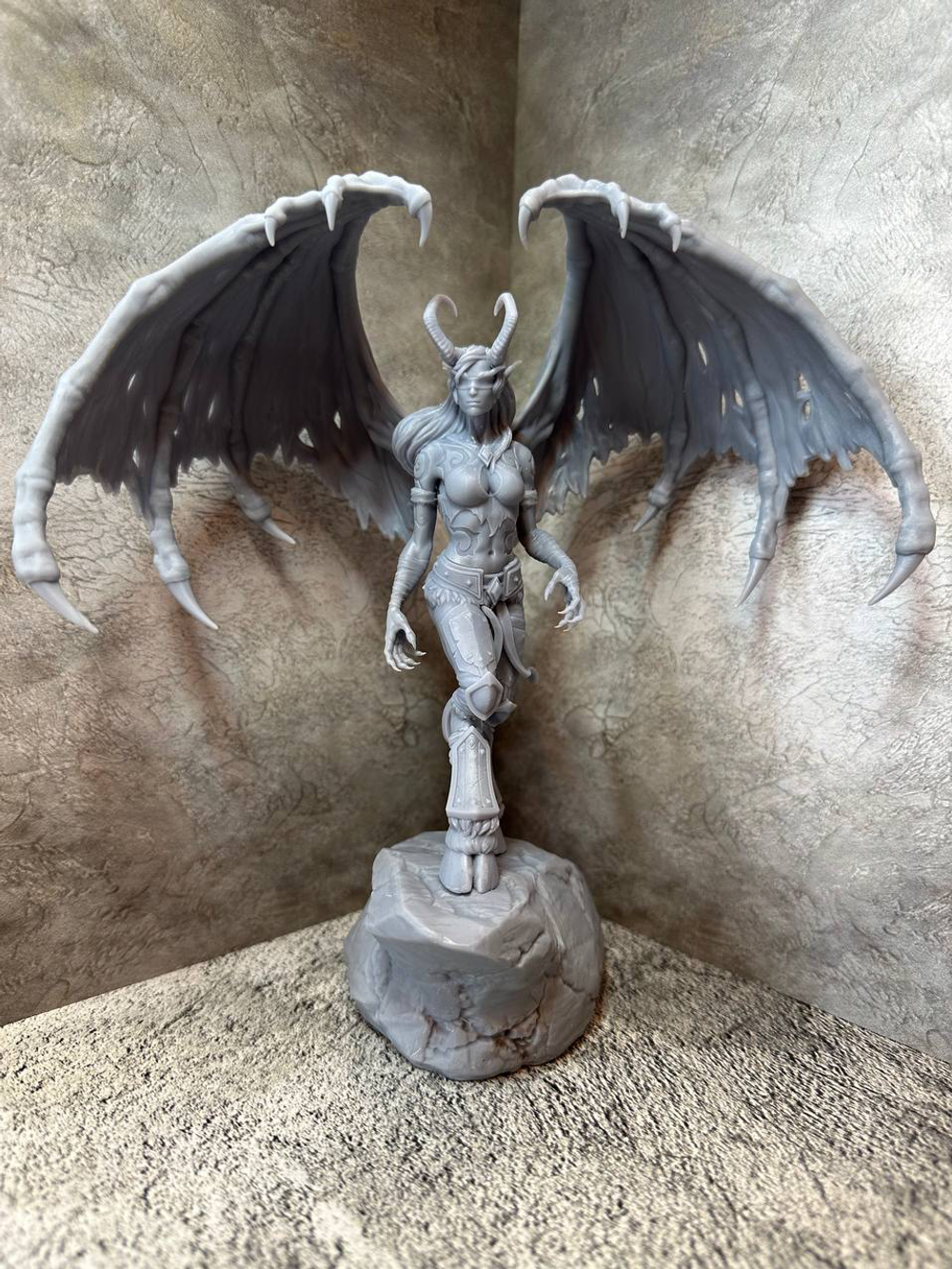 Demon Hunter World of Warcraft фигурка