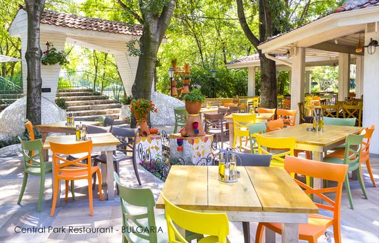 Стул пластиковый XSera-S