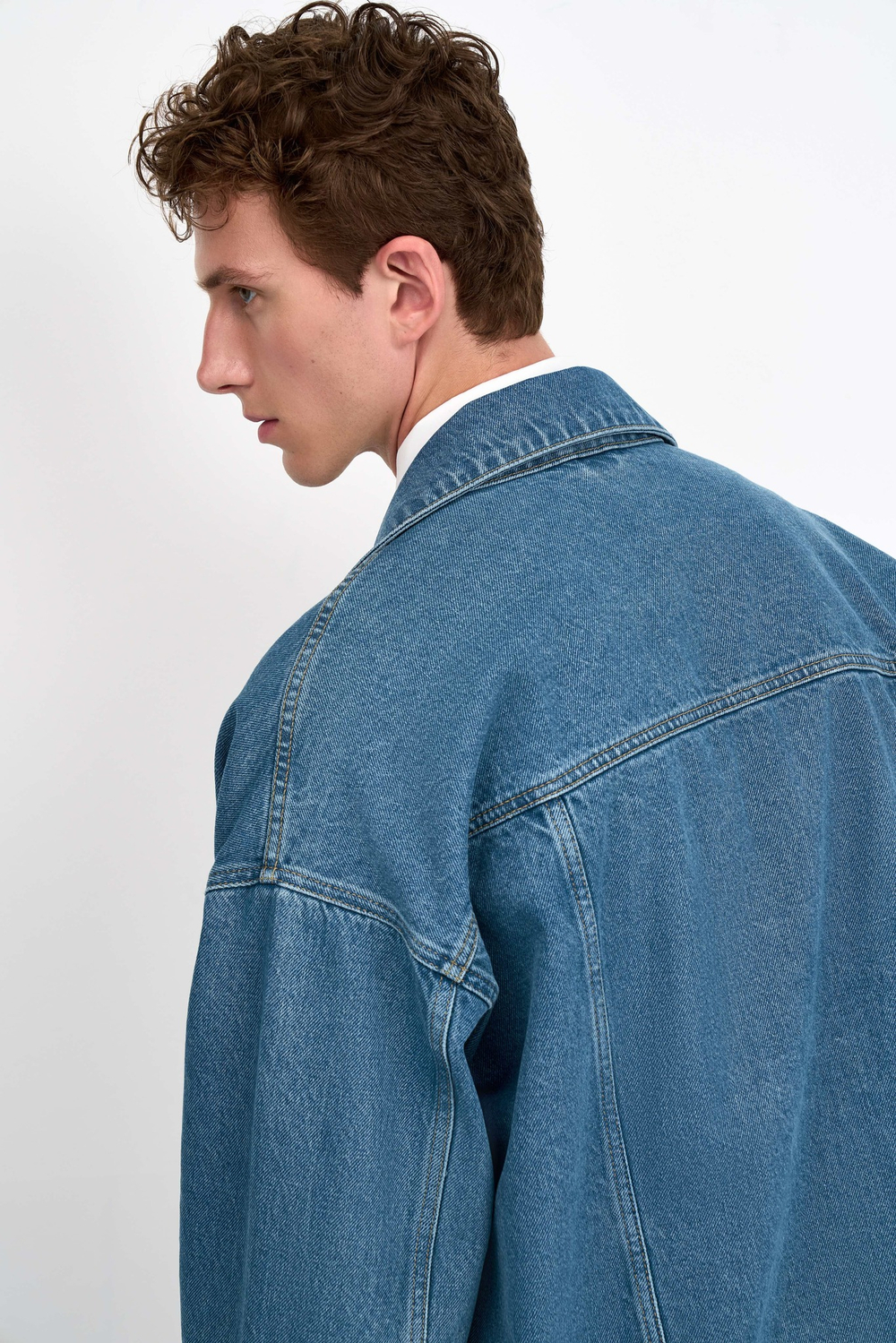 Джинсовая куртка мужская голубая Man Jeans Relaxed Jacket Dark blue