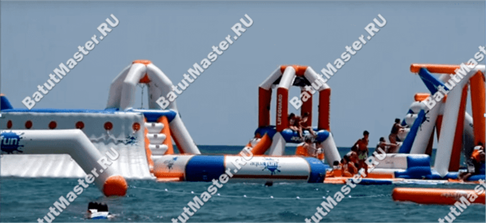 Надувной аквапарк на воде «Планета Аквадром» 30×30×6 м