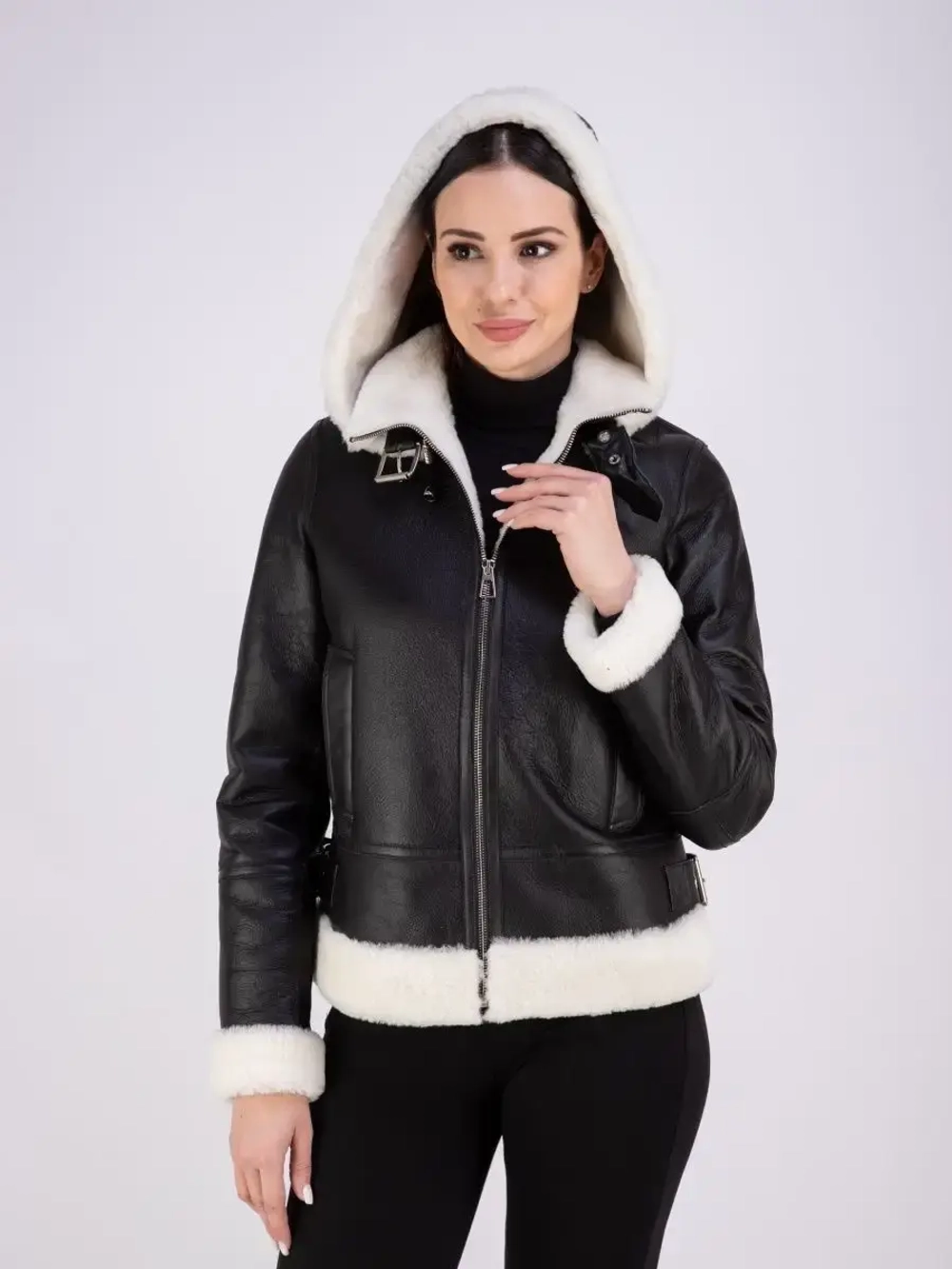 Дубленка женская натуральная короткая с капюшоном Турция