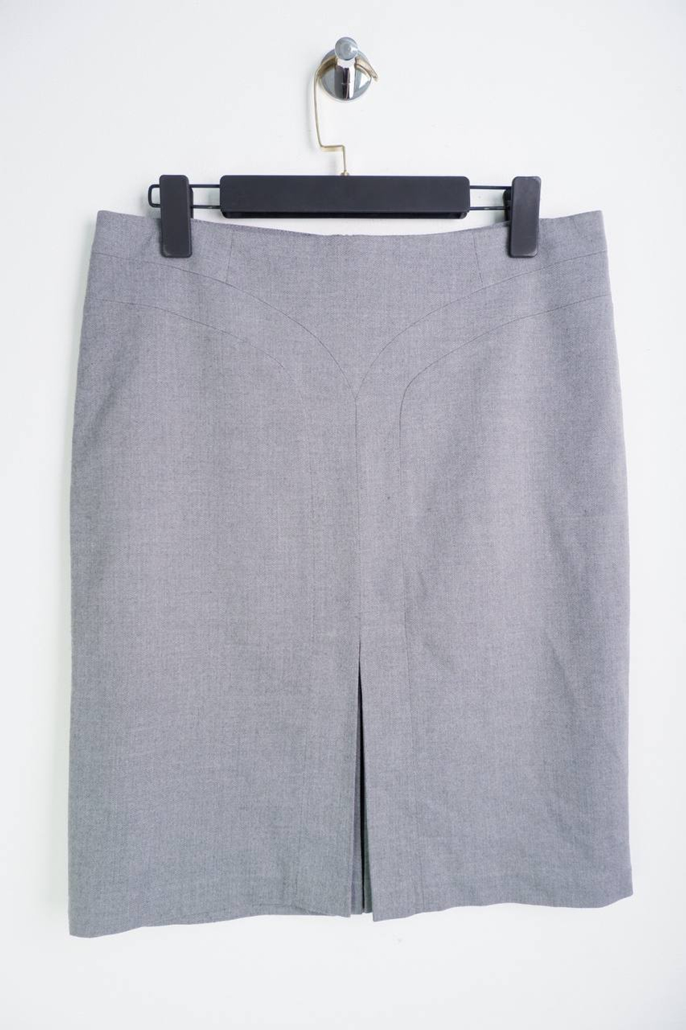 Юбка Ostin для трудовых будней, маркировка М, визуально на 46 размер