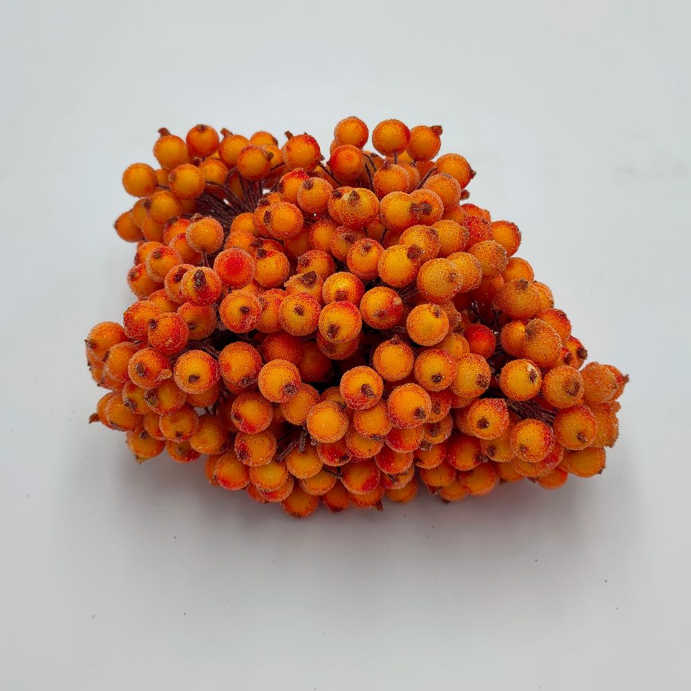 Ягоды в сахарной обсыпке 12 мм (длина 16см), цвет - оранжевый. 1 уп = 400 ягодок