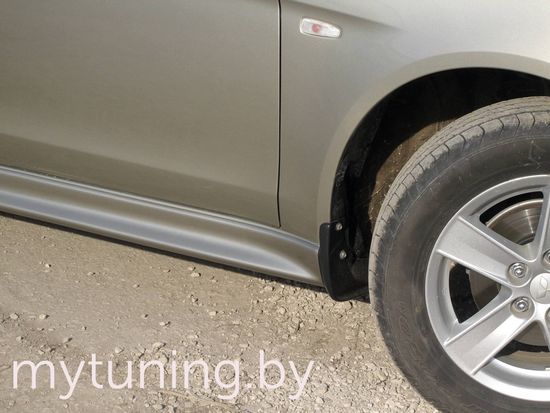 Брызговики передние для Mitsubishi Lancer 10