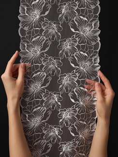 05-172 ОПТ Вышивка на неэл. сетке 25 см, телесный/айвори 004