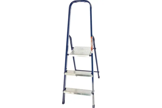 Лестница-стремянка "АЛЮМЕТ" 3-х ступенчатая стальная (М8303)