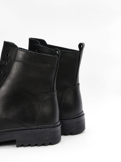 Ботинки мужские M0023-1P