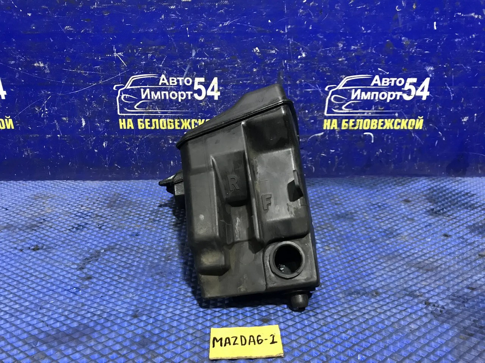 Бачок омывателя MAZDA MAZDA6 2003