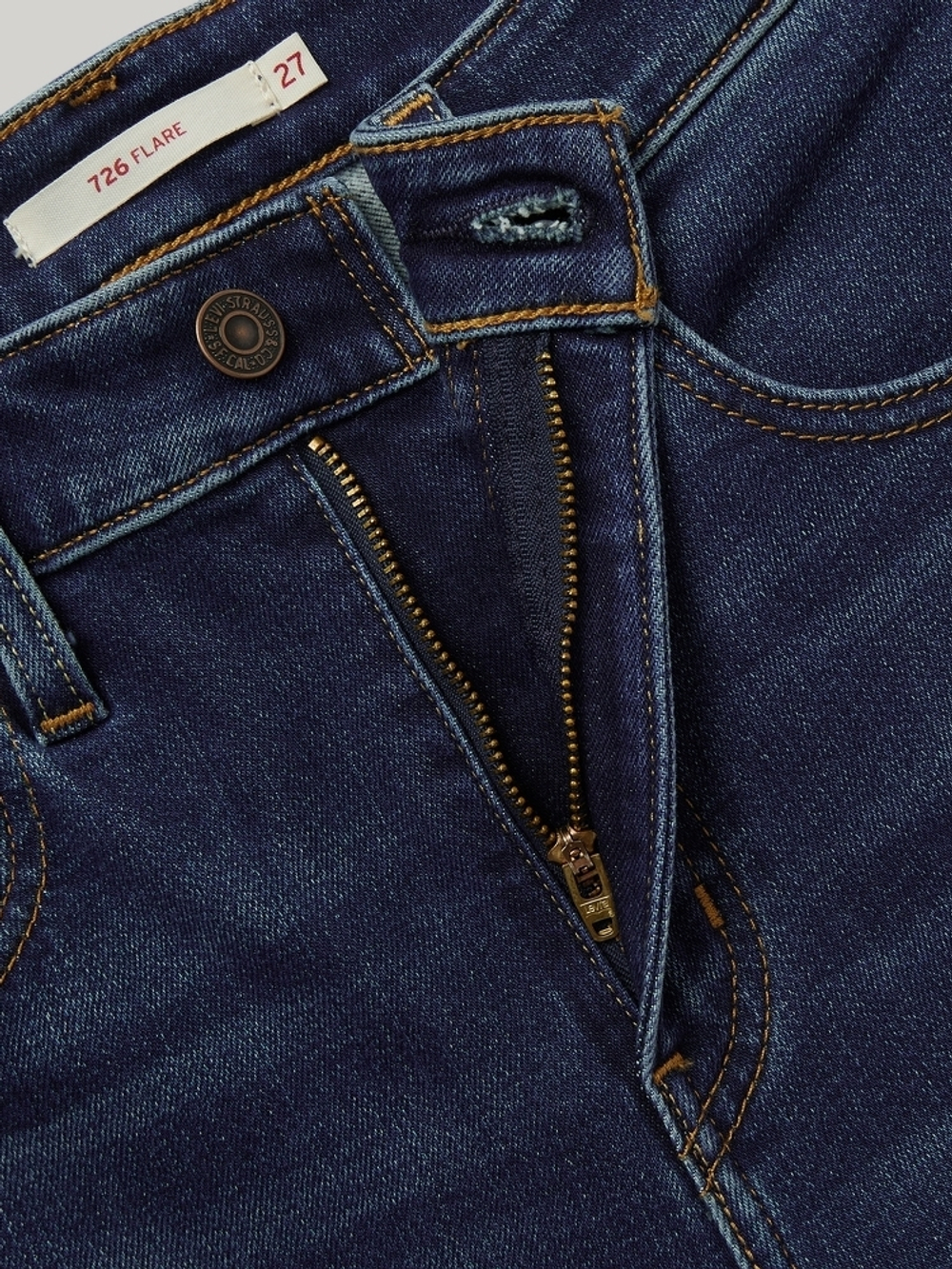 Женские джинсы клеш с завышенной талией Levi's 726 Flare A3410-0113