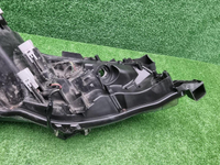 Фара левая Toyota Corolla E160 (2015-2019) LED