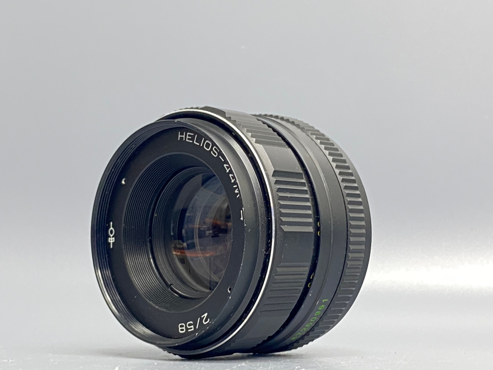 Helios-44M-4 2/58mm M42