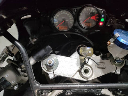 Kawasaki Ninja ZX-9R 2001