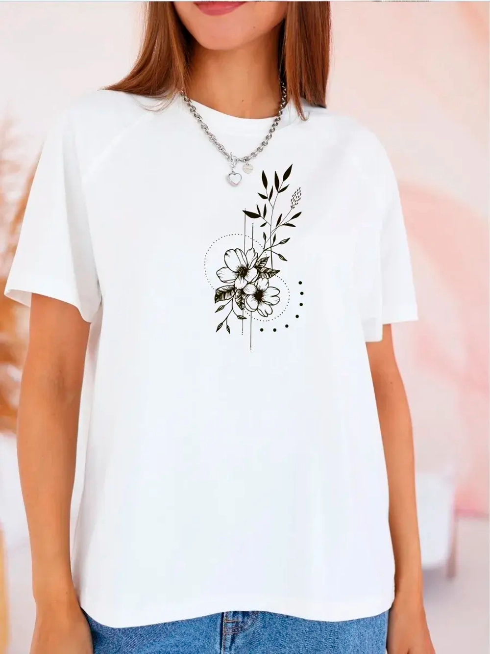 Футболка больших размеров с принтом цветы
