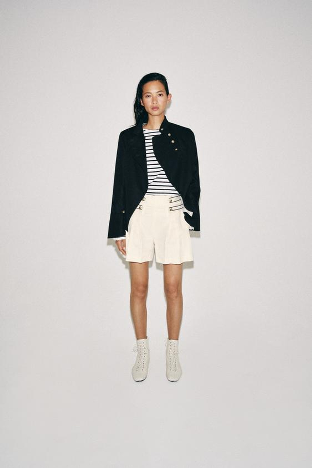 ZARA ШОРТЫ СО СКЛАДКАМИ — ZW COLLECTION, ЖЕЛТОВАТО-БЕЛЫЙ